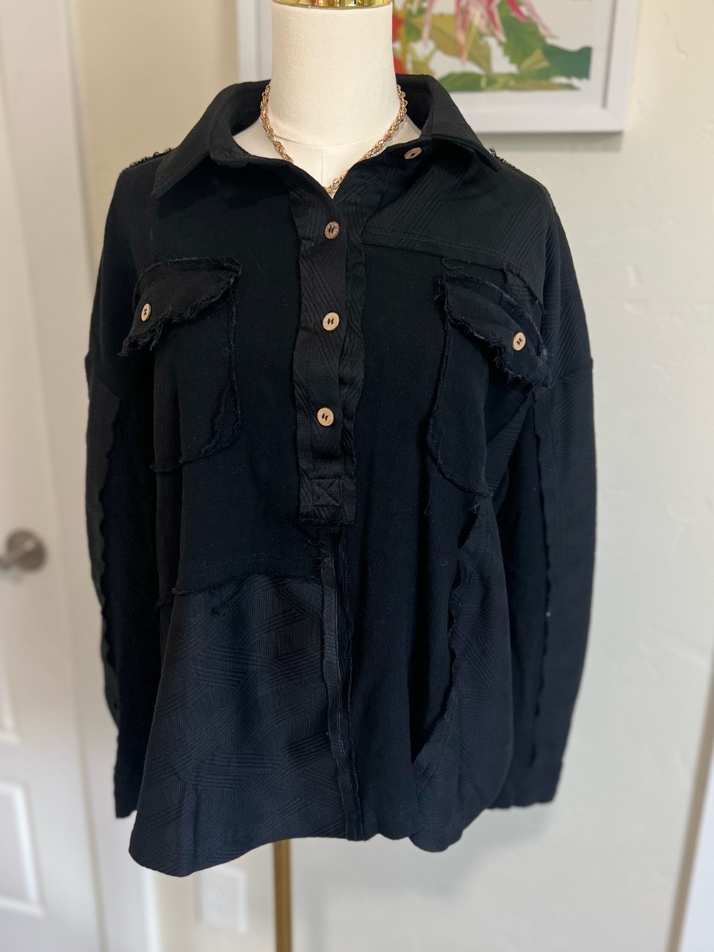 Umgee Black 3/4 Button-Front Black Utility Shirt🌷
